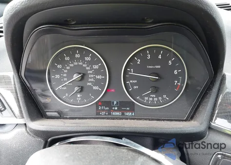 2016 BMW X1 xDrive28I z USA, uszkodzony, nr VIN WBXHT3Z37G4A47754